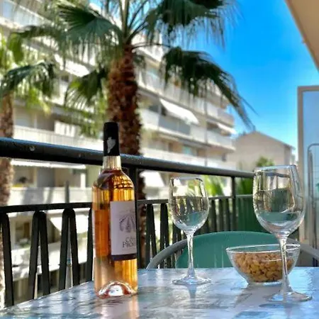 Magnifique Studio Au Coeur De Juan Les Pins